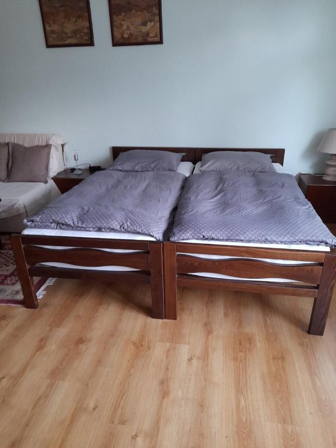 Apartment Mirjana บันยาลูกา ภายนอก รูปภาพ